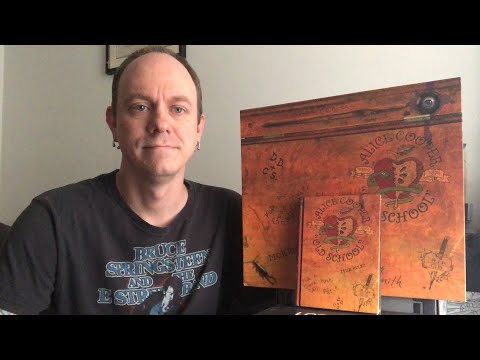 Alice Cooper - Old School - Deluxe Desk Boxset Review & Unboxing