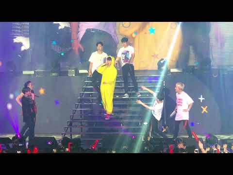[27102018] iKon Continue concert Melbourne - Best Friend (fancam)