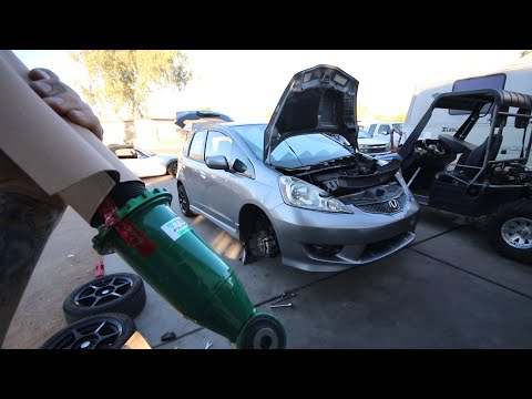 Fitting The (Honda) Fit With New Tein Coilovers