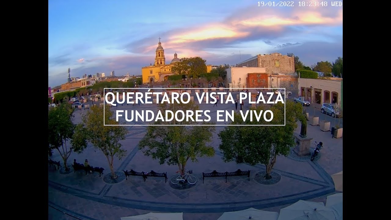 Live webcam view of Plaza de los Fundadores Colonial Square
