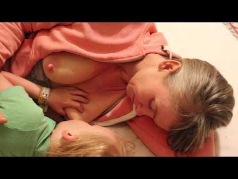 Christmas day morning &amp; what is pregnant breastfeeding like?   