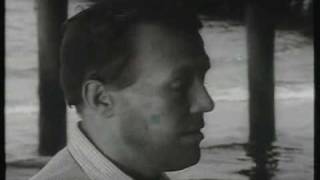 Dictaphone - M. =Addiction