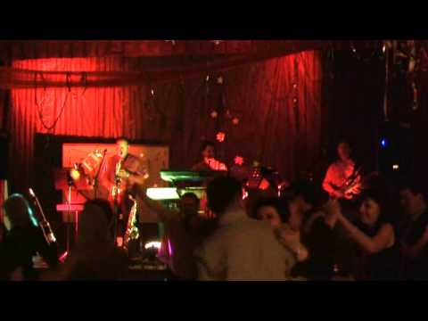 Mulatós Kristály-Band Lakodalmas-nóták