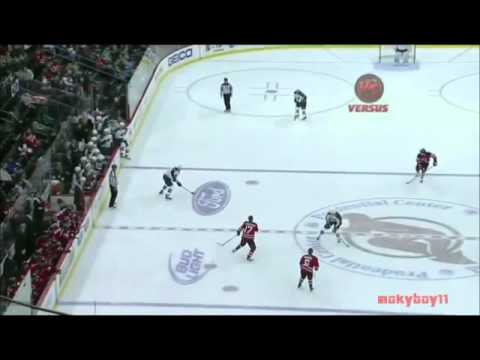 Clayton Stoner's Fluke Goal On Johan Hedberg 01/04/2011
