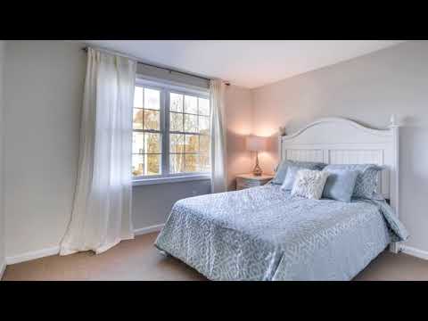 101 Hopkins Street, Unit 9, Wakefield MA - for sale by Maureen E Giuliano, Tel 617 281 4615