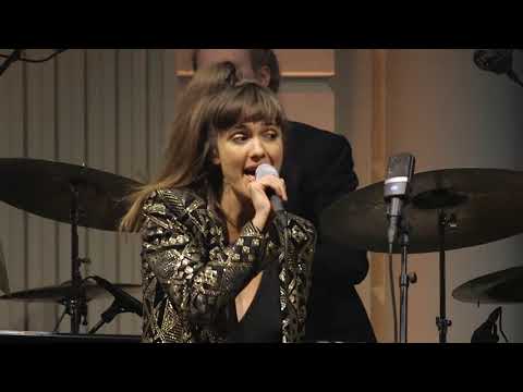 Giant Steps / Pas de Géant | Peter Beets & the New Jazz Orchestra ft. Camille Bertault