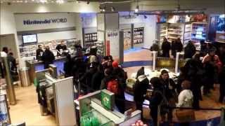 Mario Party 10 and Super Mario Amiibo Series Launch Line at Nintendo World