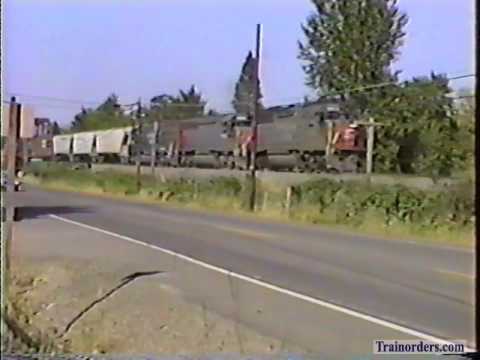 Classic Railroad Series 262 - Boxcar Rock-n-Roll Cottage Grove, OR