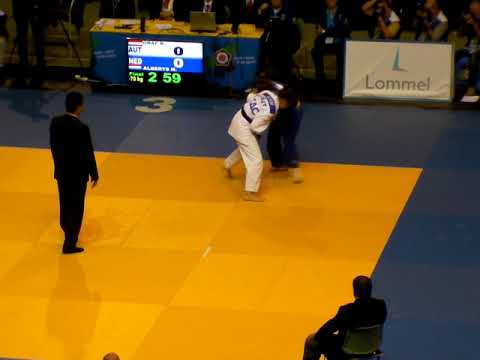 EC JUN 2011 70  GRAF Bernadette AUT ALBERTS Nicoline NED F