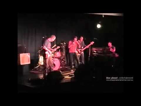 The Geoff Wells Experiment with Jimmy Cupples - Blues Band Melbourne - Mistreated
