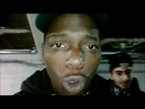 Guevarap-Muzik & Double face : Freestyle en live de la cave