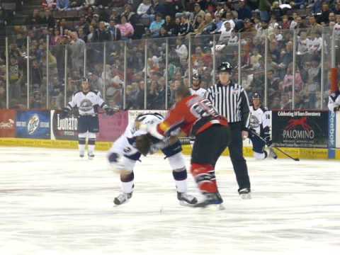 Britt Dougherty vs Justin Johnson