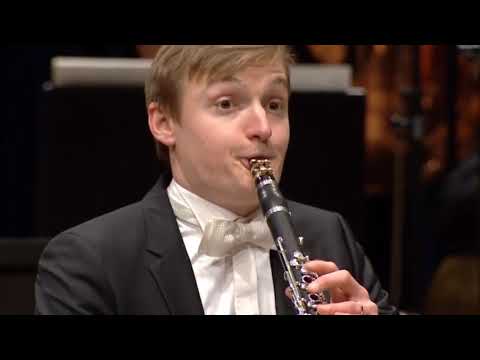 Carl Nielsen Clarinet Concerto Op. 57 | Blaz Sparovec