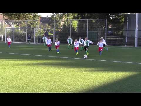 vv Woubrugge F4 - Uit