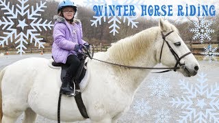 Winter Horse Riding and Fluffy Ponies! | Crazy8Family