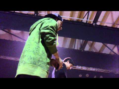 resnit y smalljon vs yioroux y metriko (batallas masquefa por parejas)