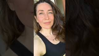 Download lagu #shorts | Karisma Kapoor New Without Makeup Face mp3