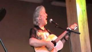 Dean Friedman   loving his job!