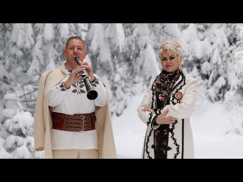 Gabriela Bolunduț & Nicu Bolunduț – De ajun prin neaua albă 🎄 | Colind ce aduce magia