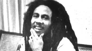Give thanks and praises  - Bob Marley (LYRICS/LETRA) [Reggae]
