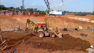 Inician bases de la construcción de las gradas en el estadio de Bluefields