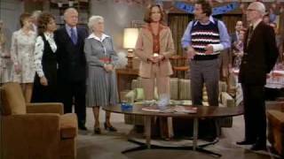 Carole King On The Mary Tyler Moore Show