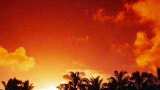 Dj Meme Chanson du Soleil Sun Is Coming Out For Us