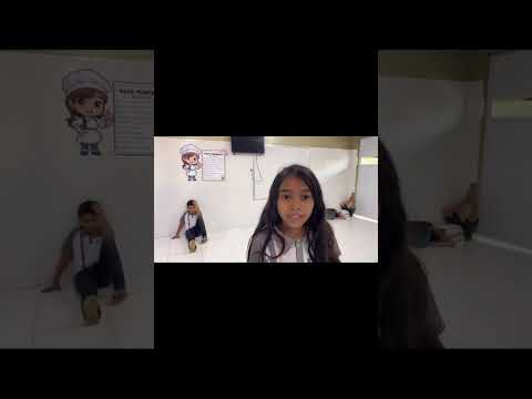 História do carnaval resumida pelo os alunos de cariré - CE. Esc: Monsenhor Cândido de Melo.