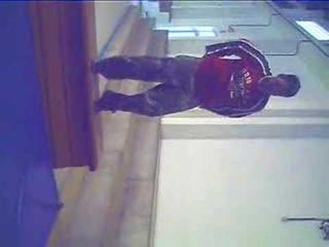 Javi haciendo el gamba