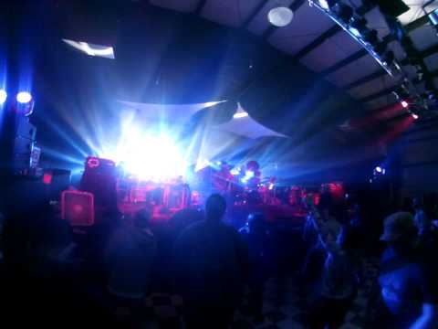 Turbo Suit 'Another Brick In The Wall Remix' at Aura