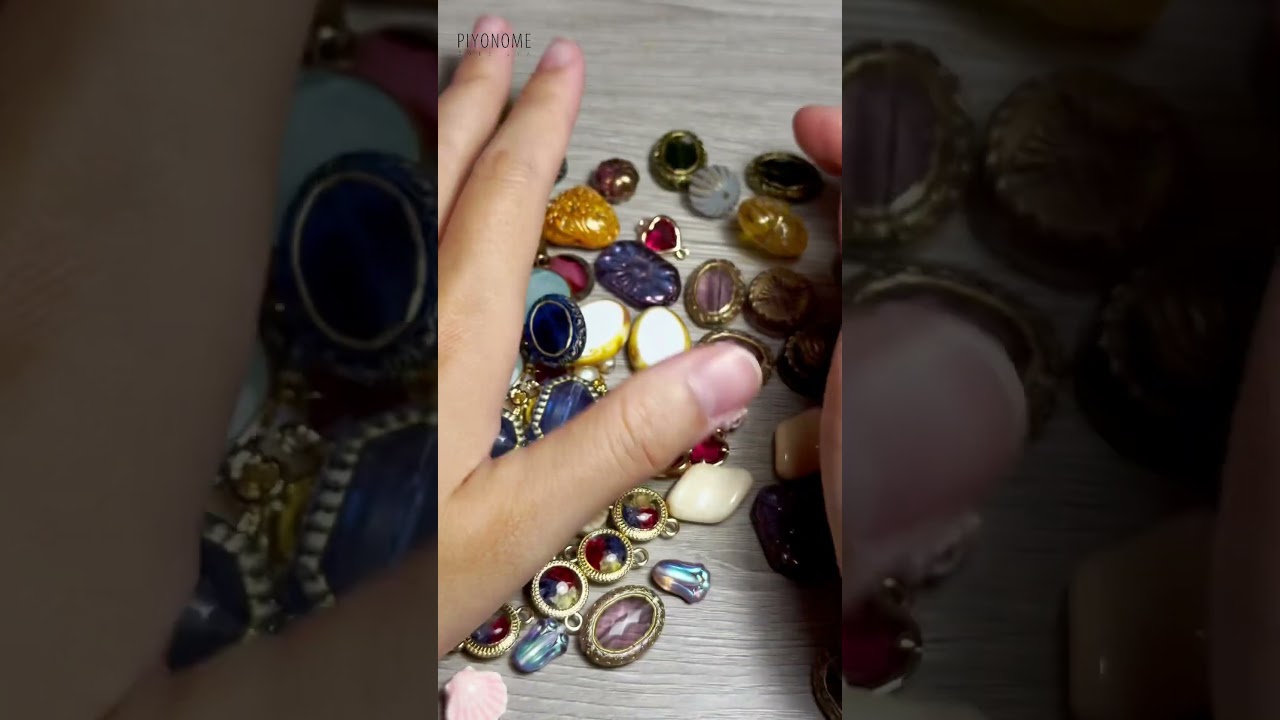 🎧 The sound of making art.🔮 #diy #resin #art  #handmade