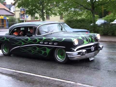 It's Raining - The Go Getters