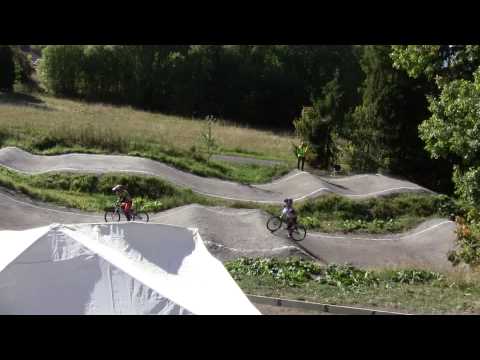 Svealandscup 4 - 2013 - 4:e heatomgång - Flickor 8-9 år Vinnare: Felicia Klingström Älvsjö