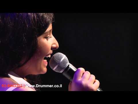 שם מעבר לקשת | drummer 2014