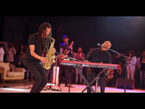 Mark Madzinga - Fezzy Dream ft. Hiram Koopman