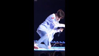 170903 사무엘(Samuel) - I Got It 무대중 넘어진 [사무엘] 직캠 Fancam (인천공항스카이페스티벌) by Mera