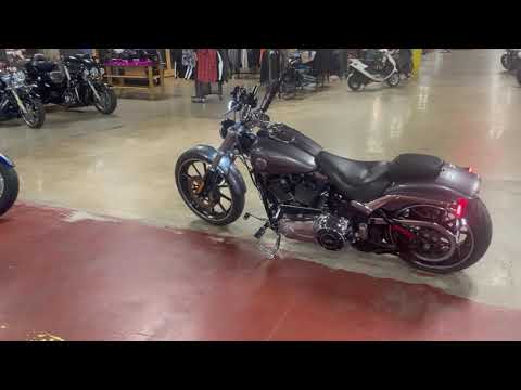 2015 Harley-Davidson Breakout® in New London, Connecticut - Video 1