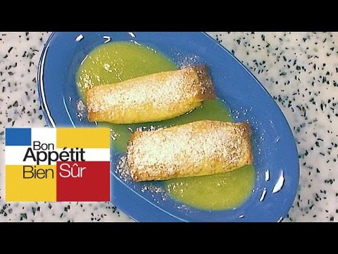 Crêpes soufflées à la pistache sauce à l'ananas et au rhum [Recette]