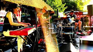 &#39;In Shades&#39; Tom Waits Cover - The Groove Drops