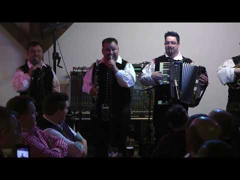 Die Runden Oberkrainer -- beim Fischerwirt in Stachesried --