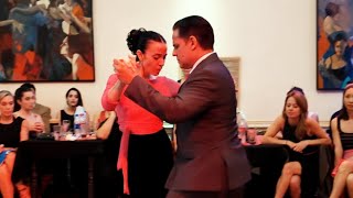 Copas, amigos y Besos (Troilo) Lola Ruiz y Pedro Ocho. En lo de Balmaceda 28mar24 (1/3)