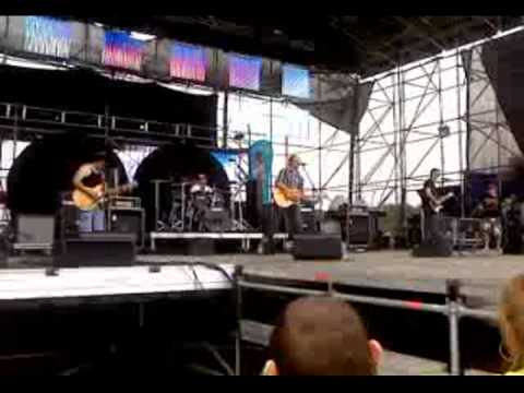 Edža  Niknais FEAT. Age Of Stones - Iedzersim pa glāzei @BBP2010 Part 2