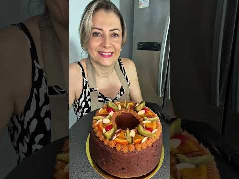 Decoracion de torta negra envinada - PRECIOSA Y DELICIOSA