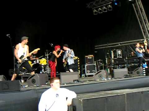Sonic Boom Six - Beautiful Days 2009