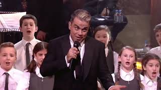 Robbie Williams-You Give A Little Love | One Night at the Palladium