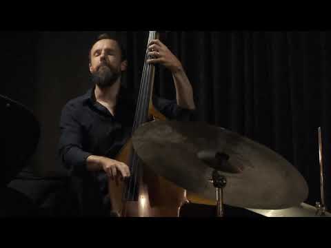 Trio Kleine Ahnung - "How Deep is the Ocean"