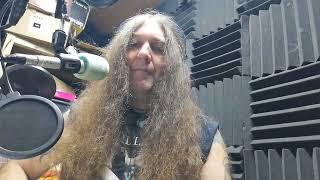 Video thumbnail for TC helicon D1 doubling vocal pedal by MADJAY