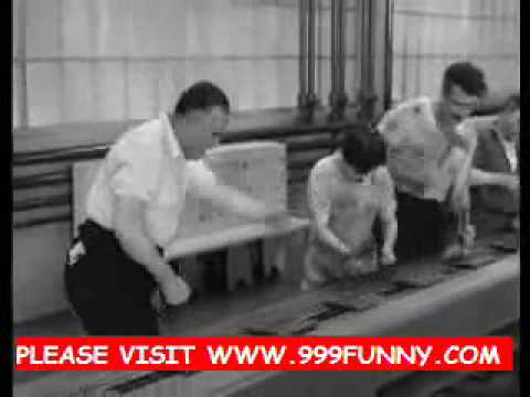 Funny man videos - Very Funny Charlie Chaplin - Modern Times Cove Part4