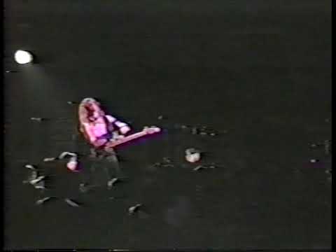 BILLY SHEEHAN BASS SOLO - live Buffalo 1984