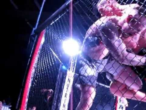 Dan Ball Vs Chris Fone Round 3 Tear up 9/2/2013